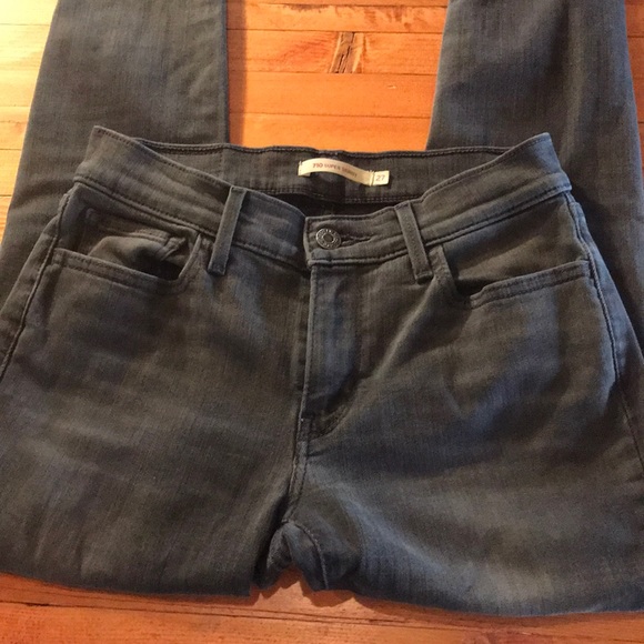 Levi’s Black Jeans - Picture 2 of 4